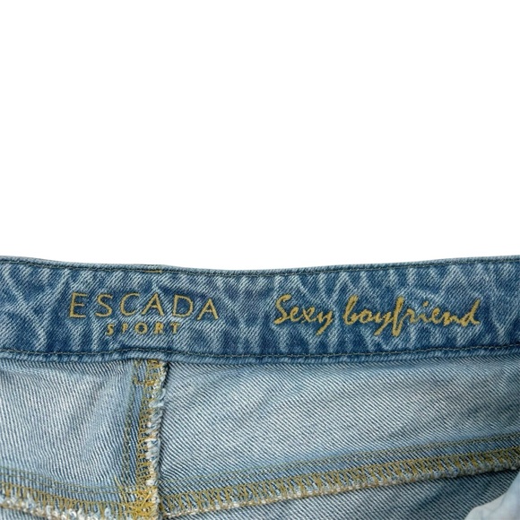 Escada Sport Light Wash Distressed Fringe Heart Released Hem Sexy Boyfriend Jean - Picture 10 of 15